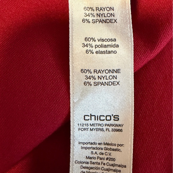 Chico’s Red 3/4 Sleeve Stretch Knit Top Scoop Neck Buckle Waist Size 3 - Picture 4 of 4
